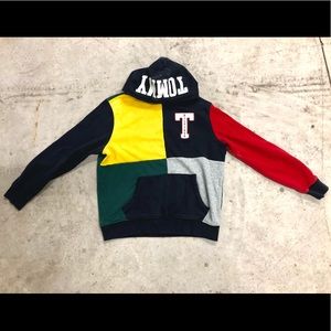 TOMMY HILFIGER COLOUR BLOCK HOODIE